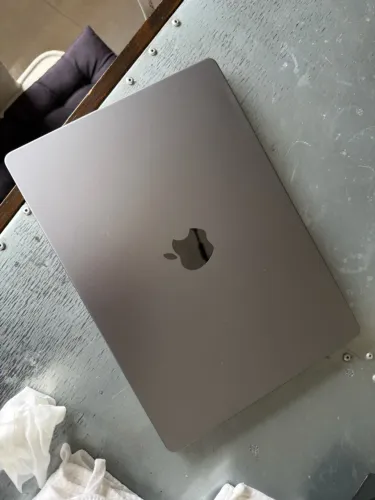 Macbook Pro M3 1tb 8g