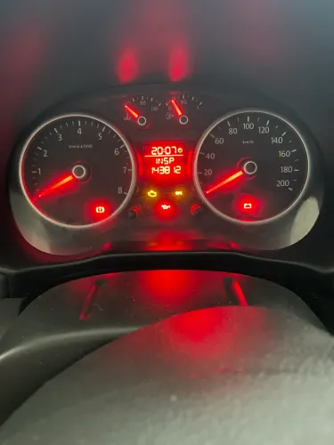 Volkswagen Gol Geração V 1.0 8V MI Total Flex Mec. 4P 2013