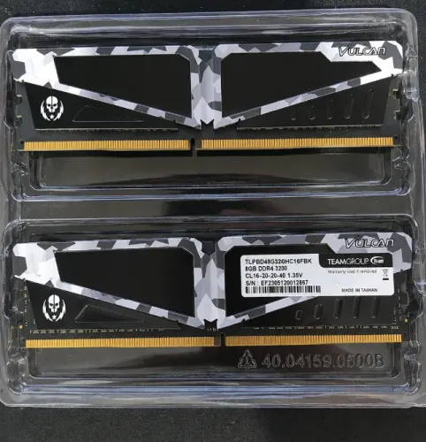Memoria RAM 2x8GB DDR4 3200MHZ nova