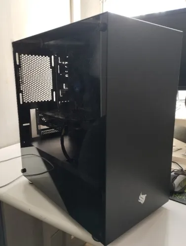 PC GAMER I3 10100 + GTX 1660