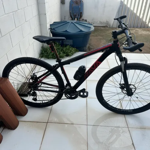 Bike Rava! Revisada, muito bem conservada.