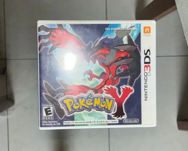 Pokémon Y Standard Edition (Mídia Física) - 3ds / 2ds