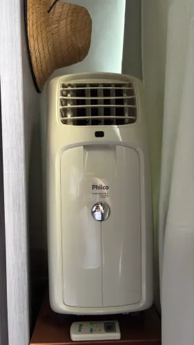 AR CONDICIONADO PORTÁTIL PHILCO 11000 btus