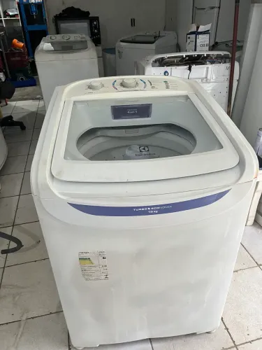 Vendo máquina de lavar eletrolux 15 quilos