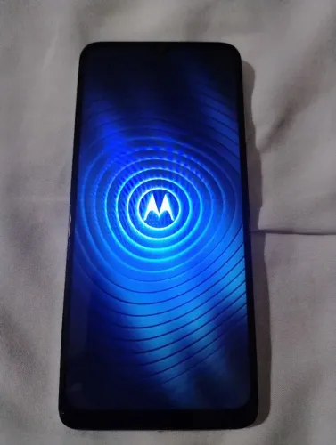 Celular Motorola e 22