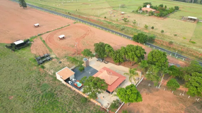Sítio em Santo Expedito-SP