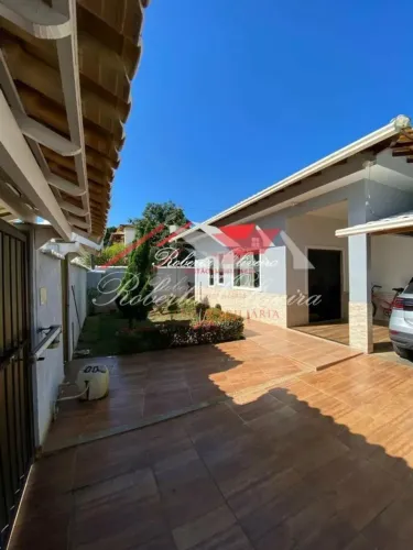 Imóvel para venda possui 100 metros quadrados com 3 quartos em Cidade Praiana - Rio das Os
