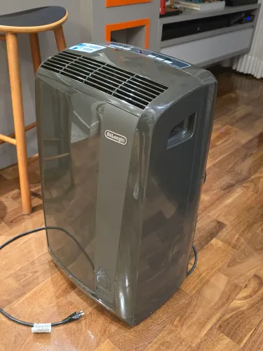 Ar condicionado portátil De Longhi Pinguino 12.000 btus
