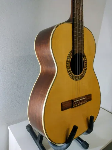 Violão nylon