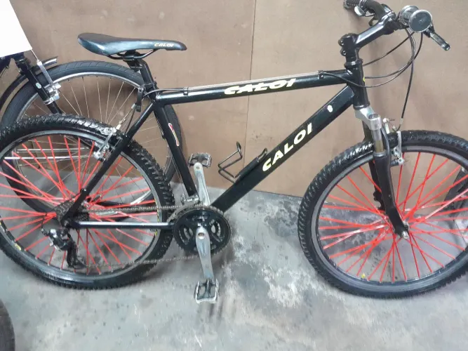Bicicleta de alumínio