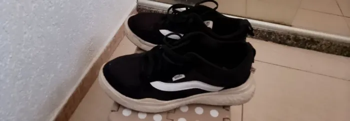 Tênis vans usado tamanho 41