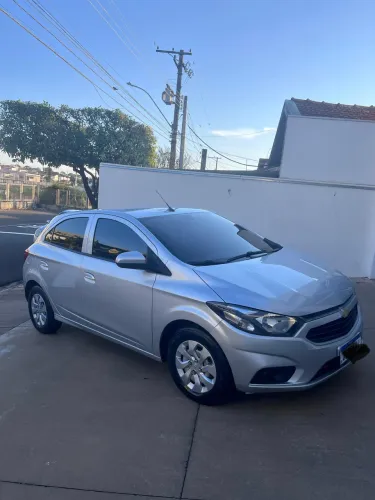 Chevrolet Onix Hatch LT 1.0 8V Flex Mec. 4P 2019