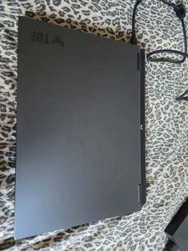 Notebook agamer TUF F16 I7 14650HX + RTX 5050 + 16GB RAM