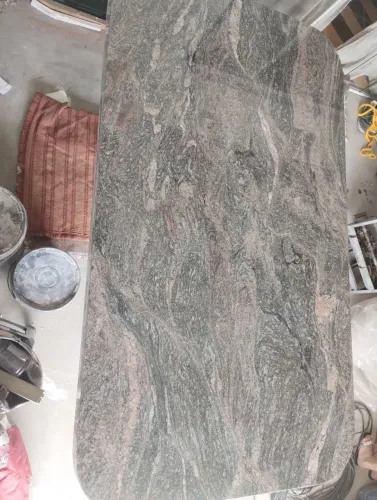 Mesa de marmore