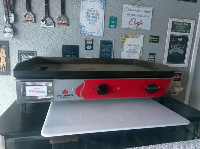 Chapa para lanche semi nova Progas