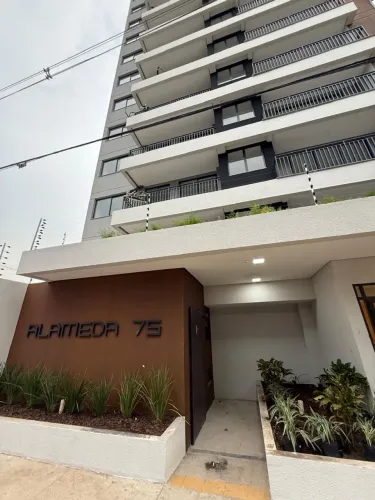 Excelente studio no Alameda 75