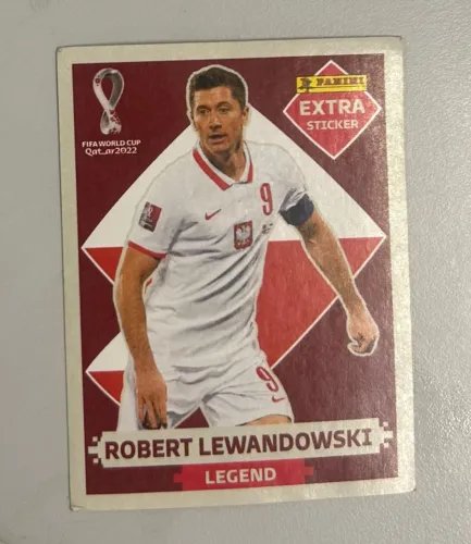 Lewandowski Extra Sticker Bordo. Reliquia de 2022 em ótimo estado
