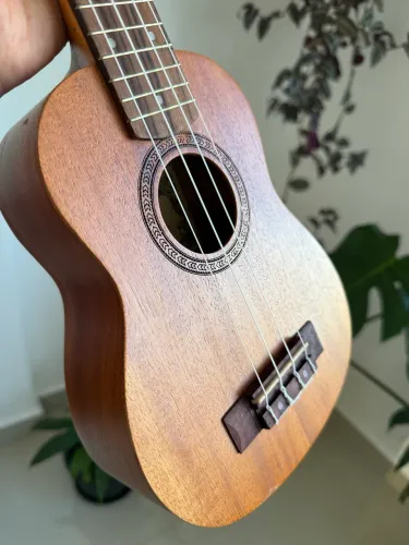 Ukulele Shelby SU-21M STNT novinho