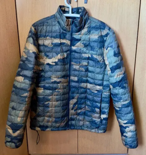 Jaqueta The North Face Masculina Puffer Camuflada - Tamanho L - Original dos EUA