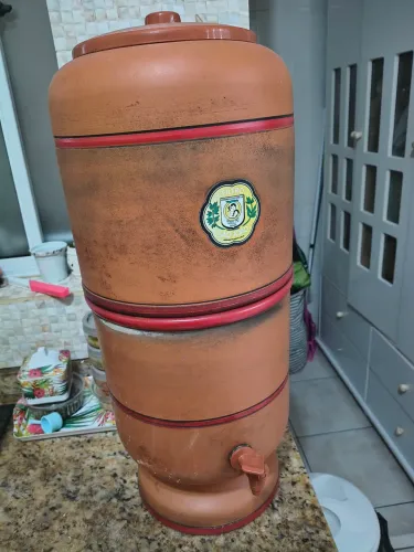 Filtro de água de barro