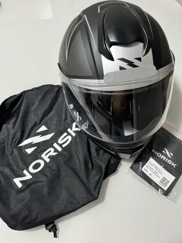 Capacete NORISK. ?Novo? Tam. 58