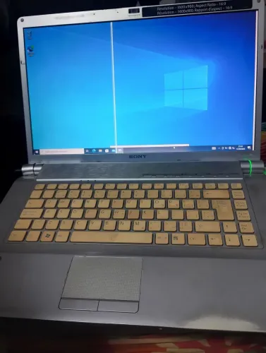 Notebook Sony usado e carcaça dell