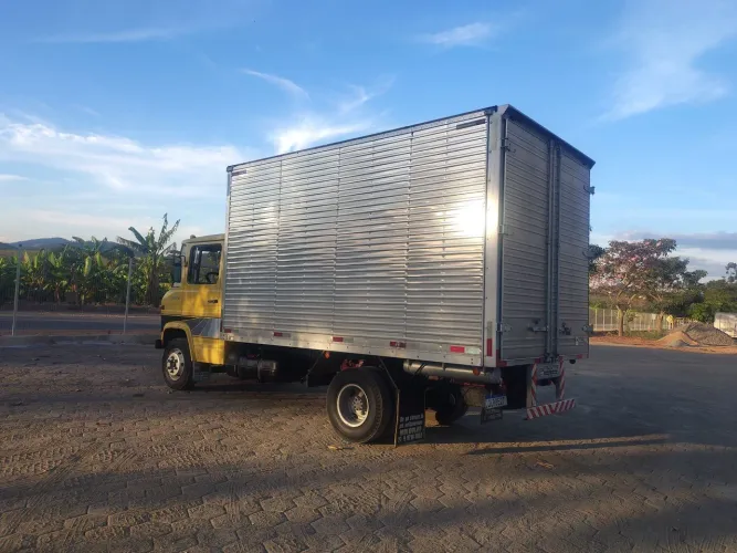 MB 608