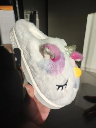 Pantufa de unicórnio