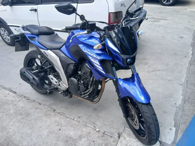 Fazer 250 2023