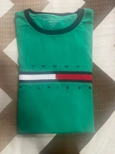 Camisa da marca Tommy Hilfiger