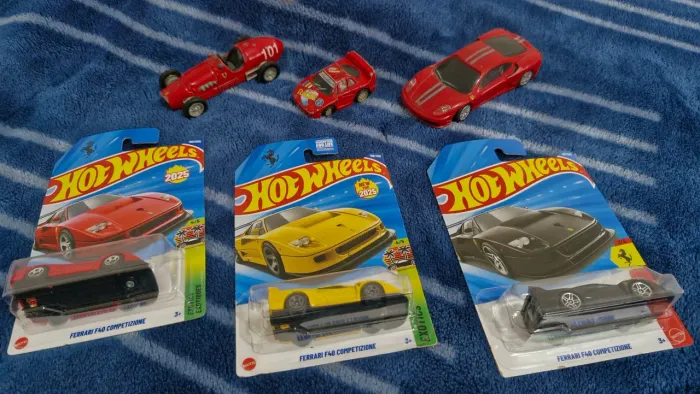 Lote Miniaturas Ferrari