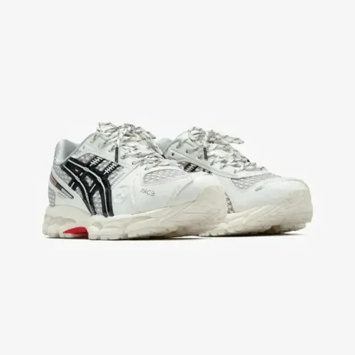 Tênis Asics 