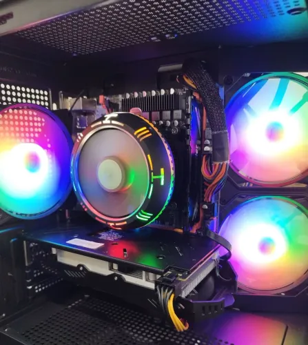 Pc gamer xeon 2620 v3 + RX 560 8GB + 16 RAM