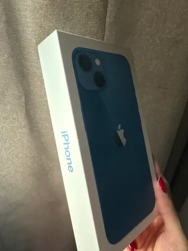 Caixa iPhone 13