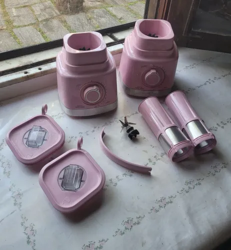Bases do liquidificador rosa Britânia + PEÇAS P/ REPOSIÇÃO