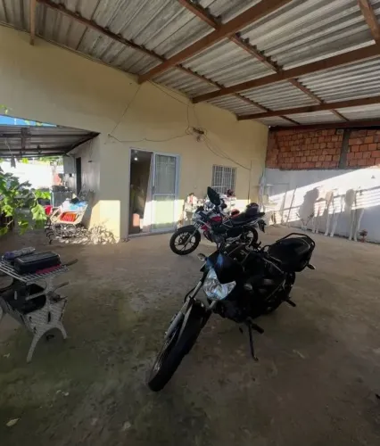 Casa pra venda em outeiro