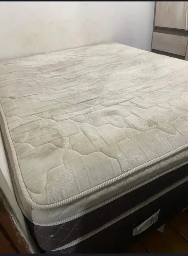 Cama Queen 
