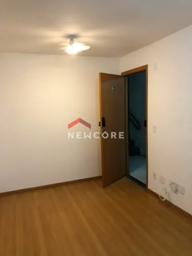 Apartamento em Rua Cônego João Antonio da Costa Bueno - Santana - Pindamonhangaba/SP