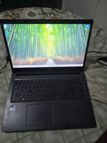 Notebook sênior novo