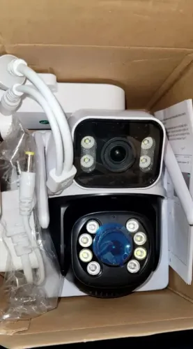 Câmera de Segurança 2 em 1 Wi-Fi IP 360° Full HD - Visão Noturna, Detecção de Movimento