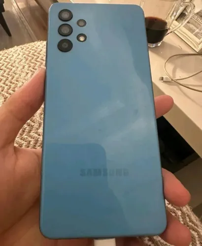 CELULAR A32