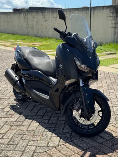 Yamaha XMAX 250 2022 - Impecável - 10300 Km rodados
