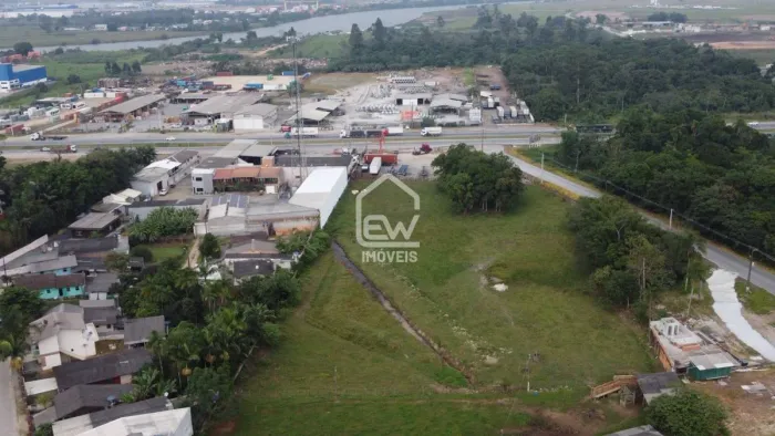 Terreno com 11.465,37m² em Navegantes, SC