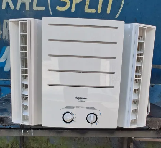 Ar-condicionado Springer 7500