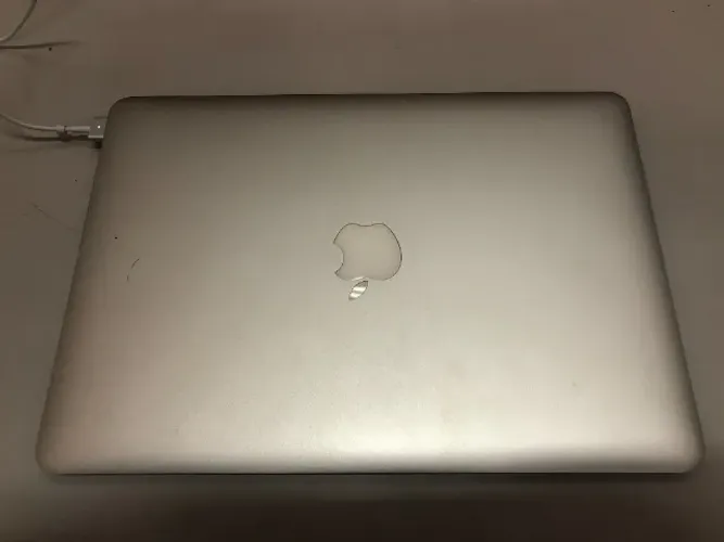 MacBook