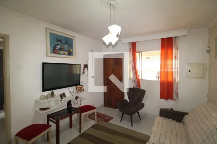 Casa à Venda - Vila Santista, 4 Quartos, 240 m2