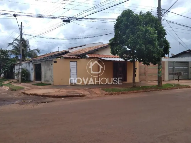 CASA DE ESQUINA PARQUE UNIÃO