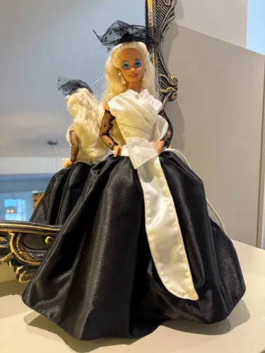 Barbie Satin Nights (Edição Limitada) 1992