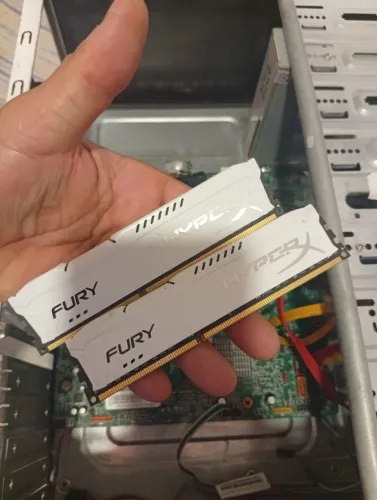 VENDO PC NO ROLO