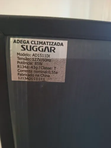 Adega climatizada Suggar